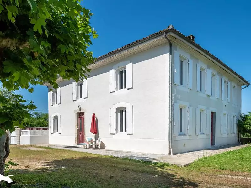 Maison, 258 m²