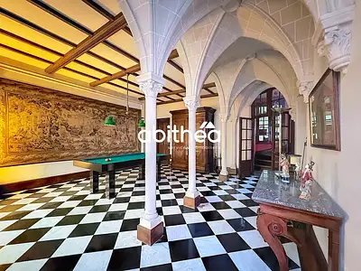 Maison, 370 m²