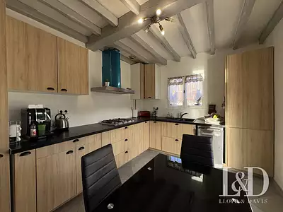 Maison, 190 m²