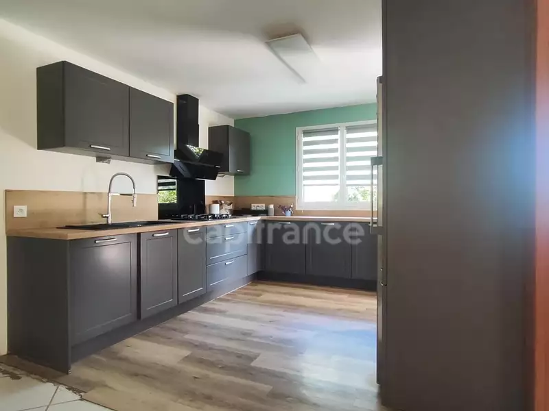 Maison, 145 m²