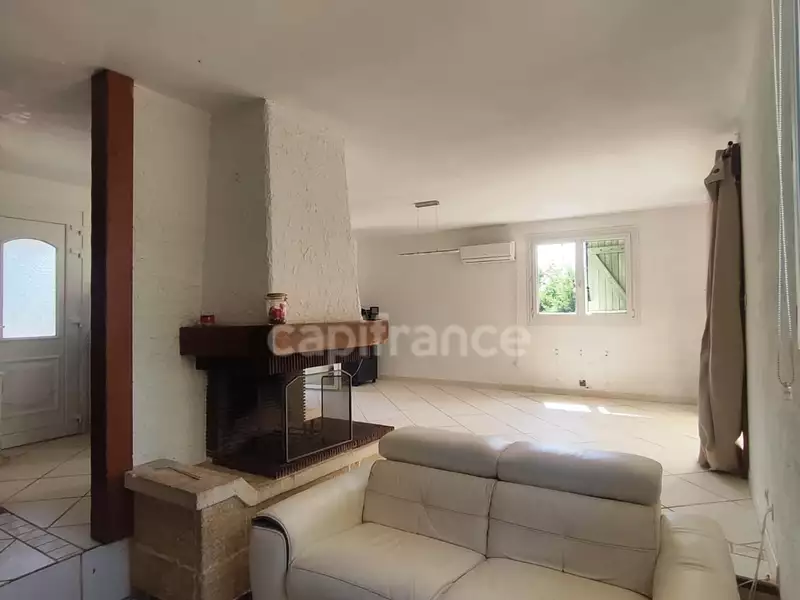 Maison, 145 m²