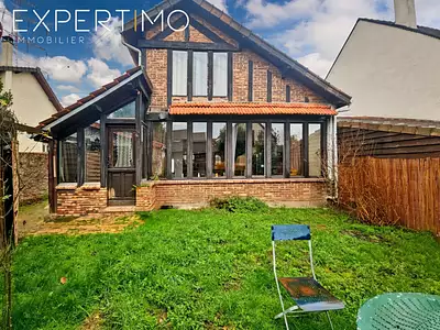 Maison, 165 m²