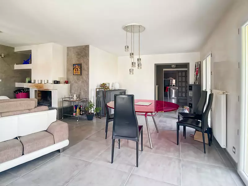 Maison, 158 m²