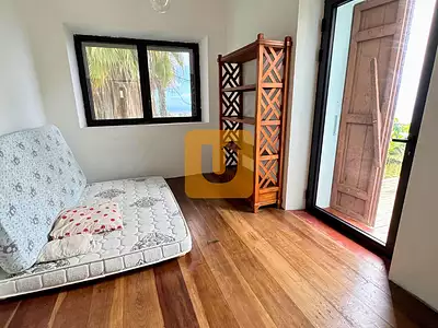 Maison, 250 m²