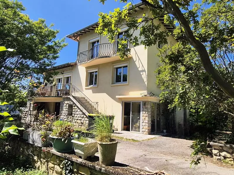 Maison, 203 m²