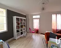 Maison, 197 m²