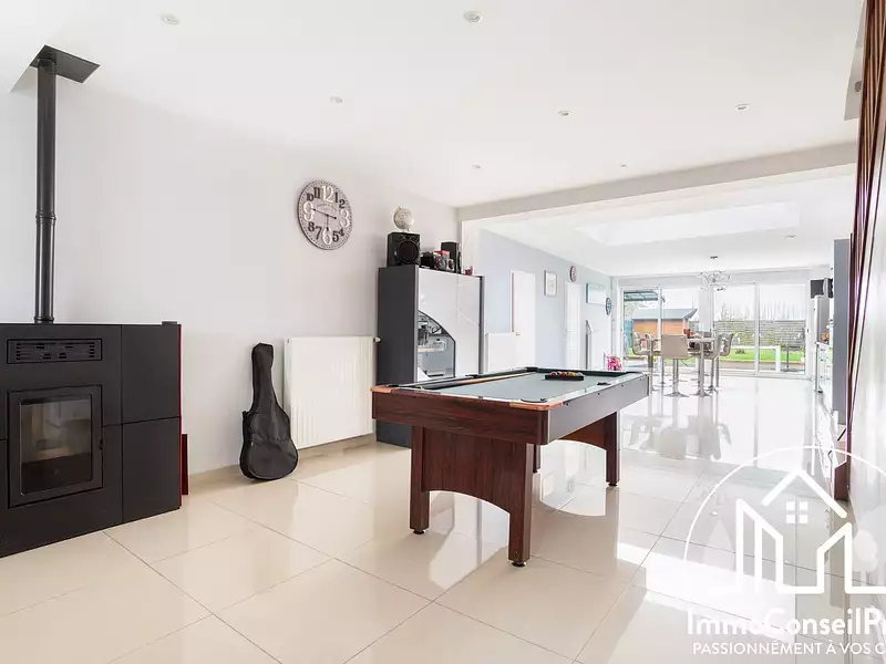 Maison, 141 m²
