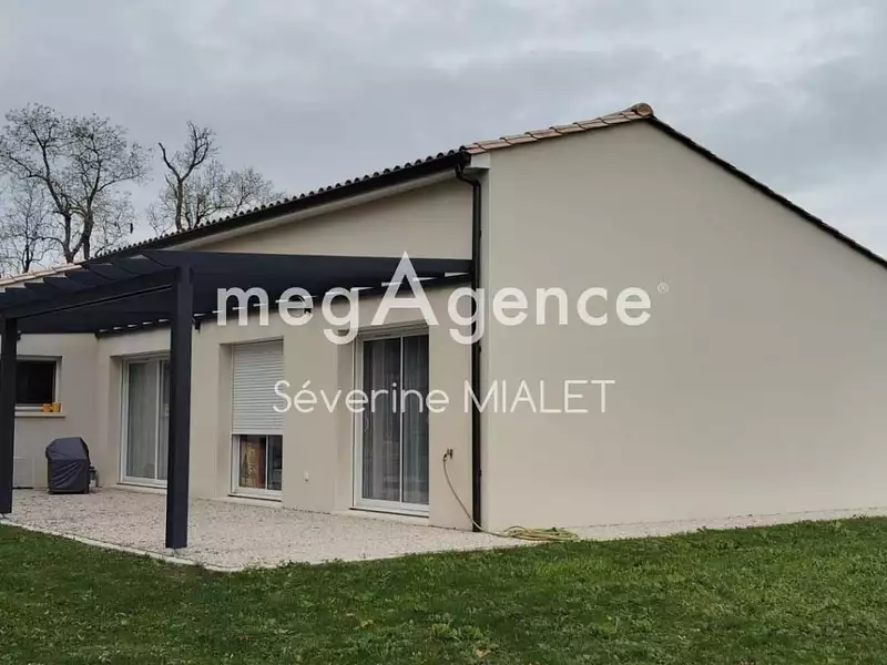 Maison, 124 m²