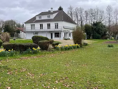 Maison, 275 m²