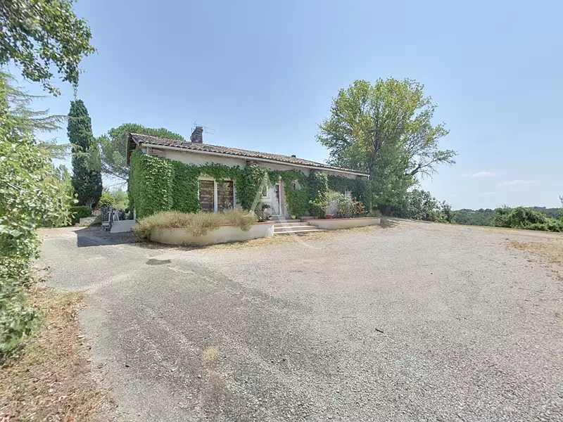 Maison, 400 m²