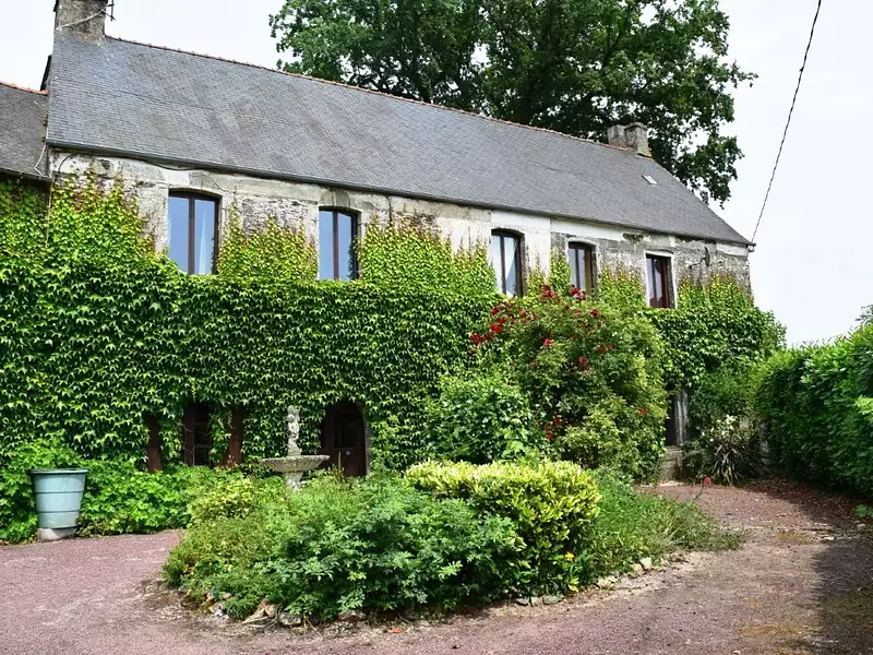 Maison, 240 m²