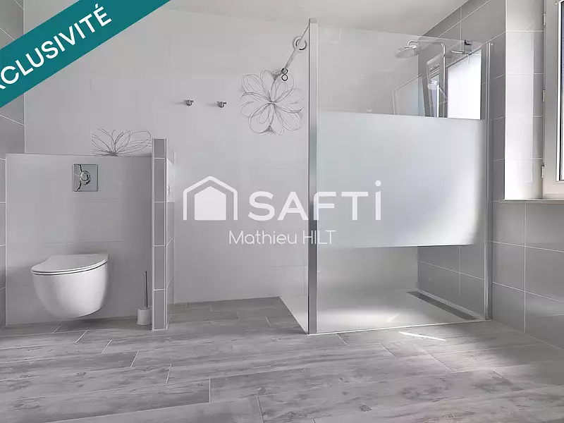 Maison, 166 m²