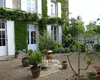 Maison, 240 m²