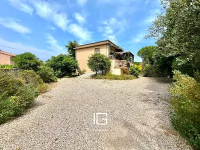 Maison, 131 m²