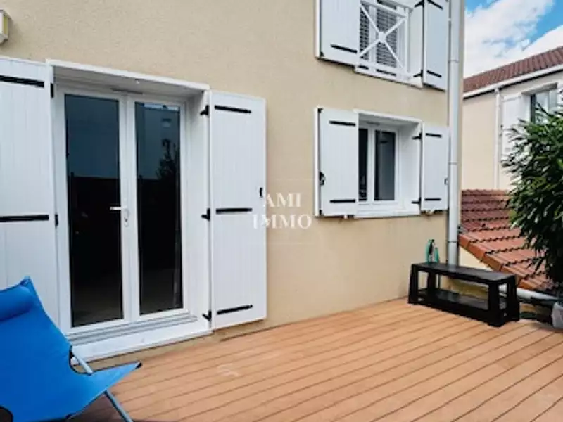 Maison, 83 m²