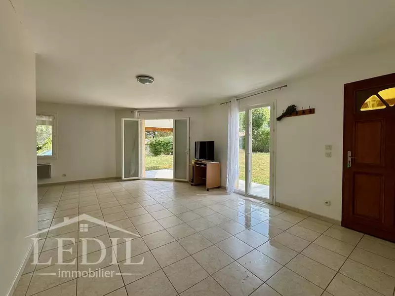 Maison, 91 m²