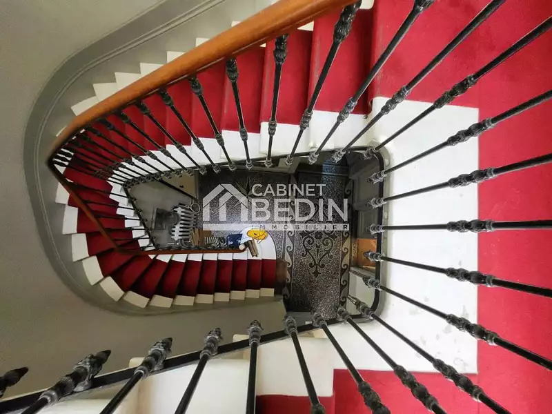 Maison, 345 m²