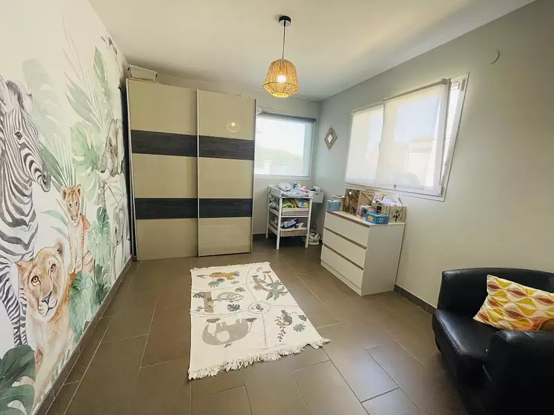 Maison, 170 m²