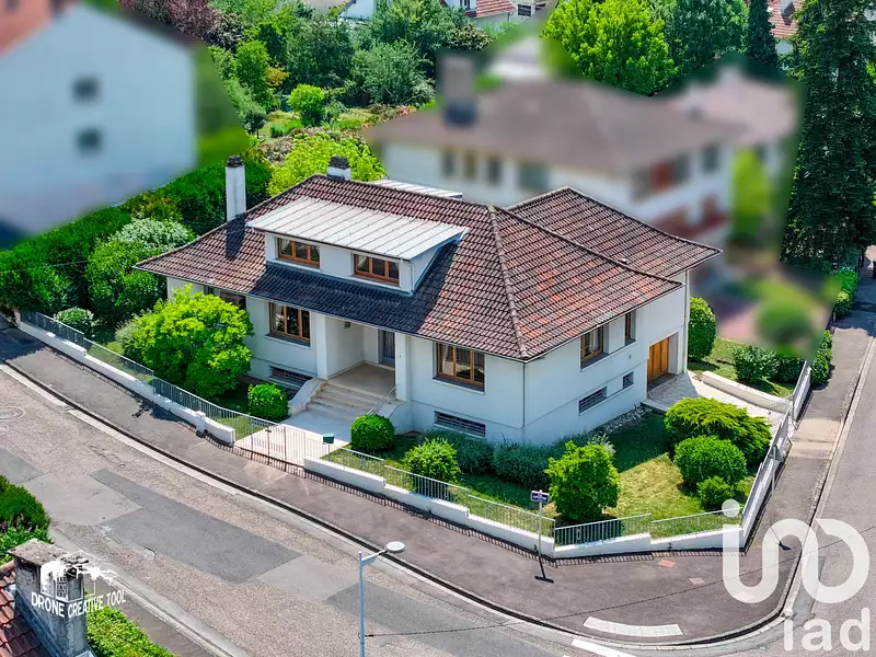 Maison, 200 m²