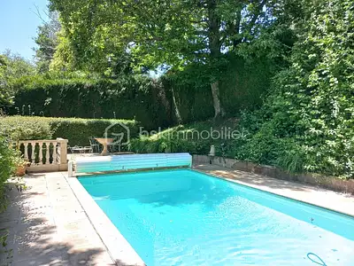 Maison, 161 m²