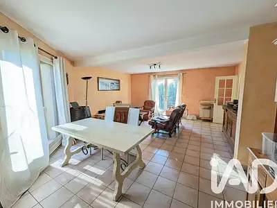 Maison, 94 m²