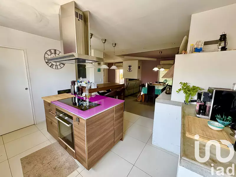 Maison, 212 m²