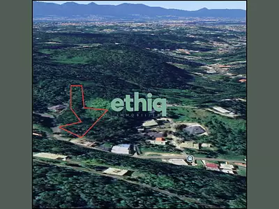 Terrain, 5 912 m²