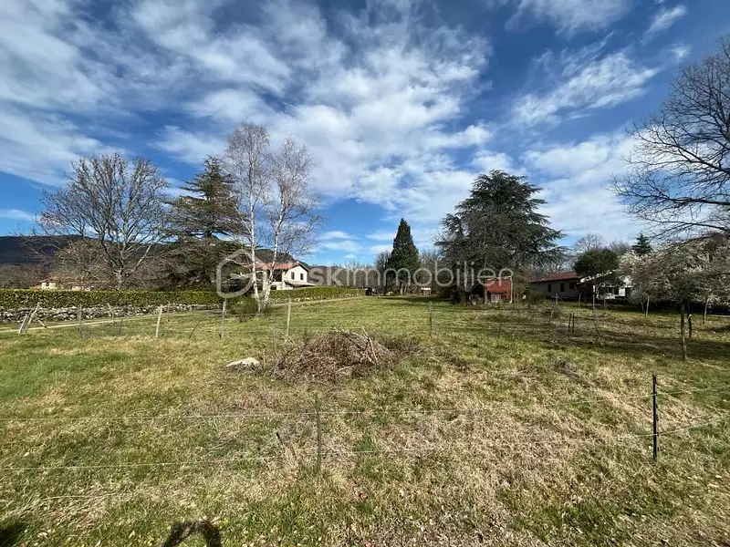 Terrain, 2 130 m²