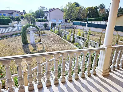 Maison, 230 m²
