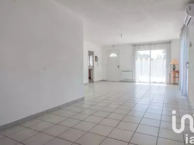 Maison, 94 m²