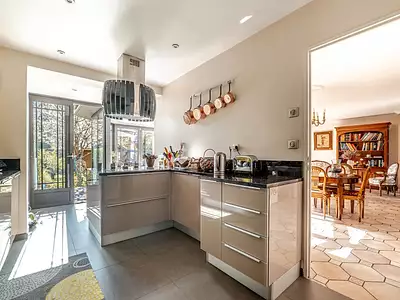 Maison, 182 m²