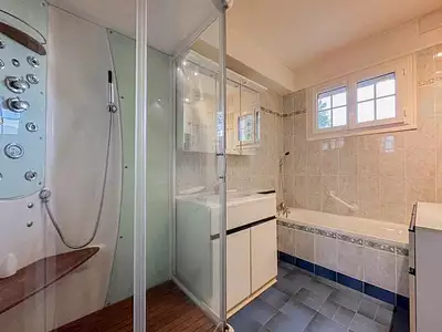 Maison, 168 m²