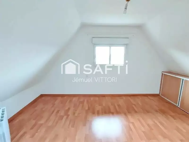 Maison, 190 m²