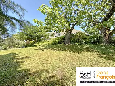 Maison, 266 m²
