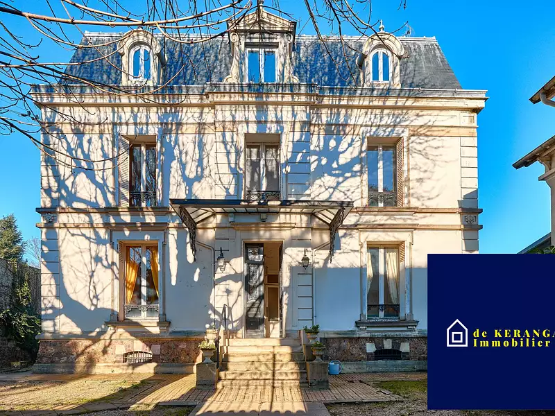 Maison, 342 m²
