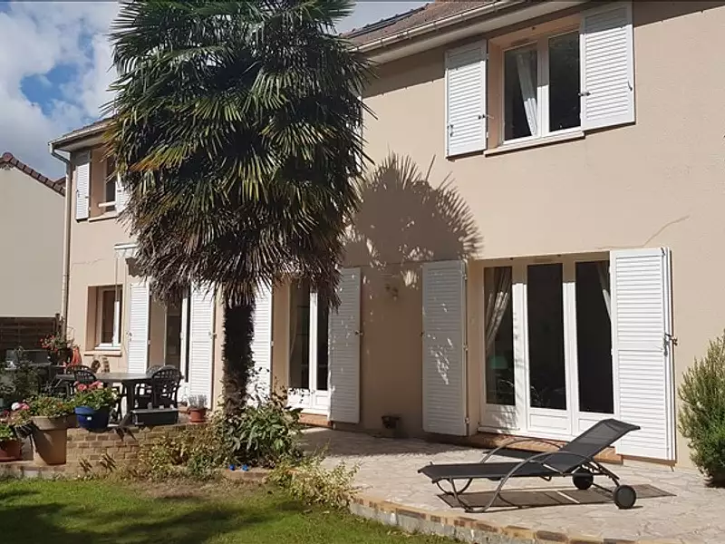 Maison, 145 m²
