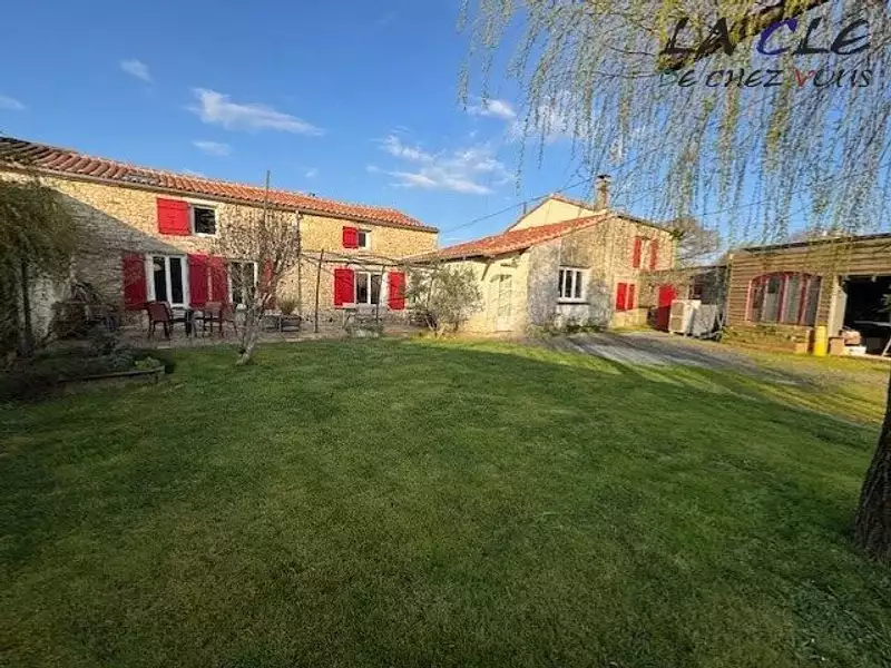 Maison, 170 m²