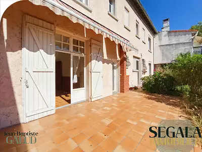 Maison, 210 m²