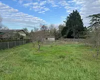 Terrain, 2 004 m²