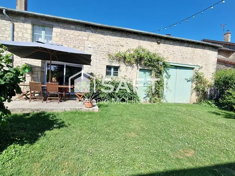 Maison, 165 m²
