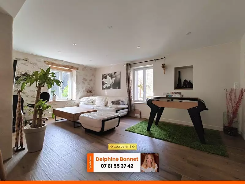 Maison, 169 m²