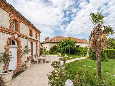 Maison, 330 m²