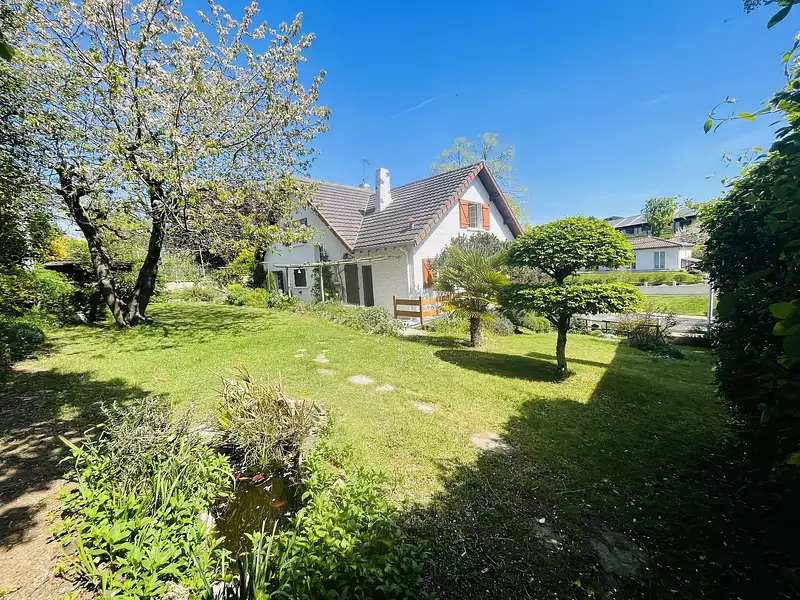 Maison, 160 m²
