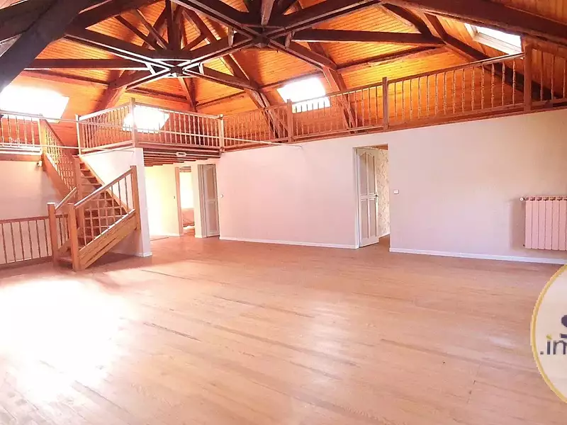 Maison, 307 m²