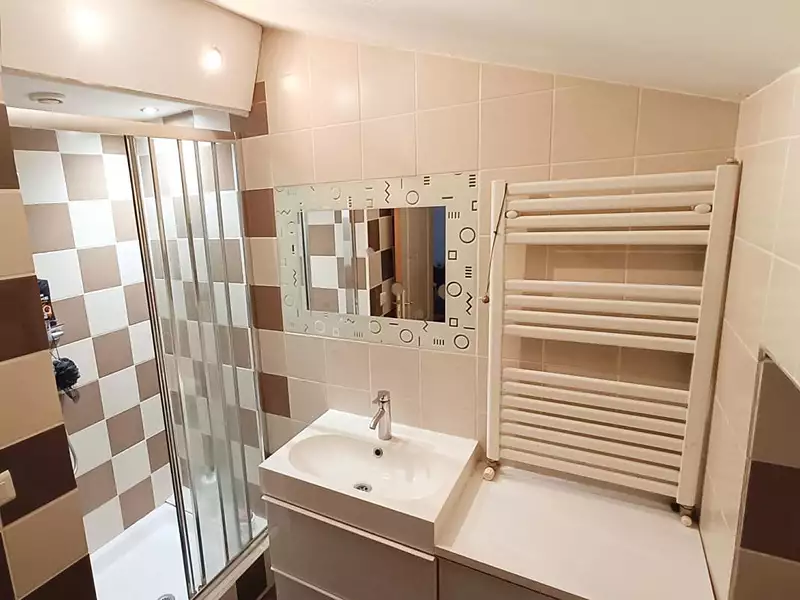Maison, 251 m²