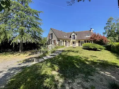 Maison, 240 m²