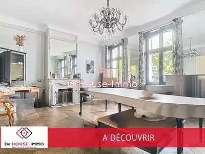 Maison, 284 m²
