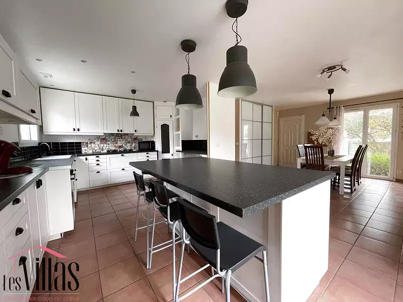Maison, 163 m²