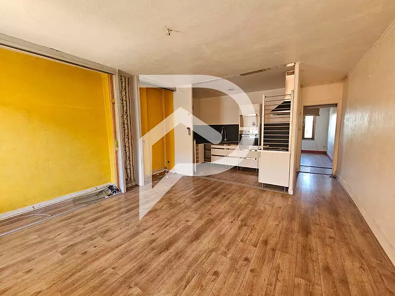 Immeuble, 185,04 m²