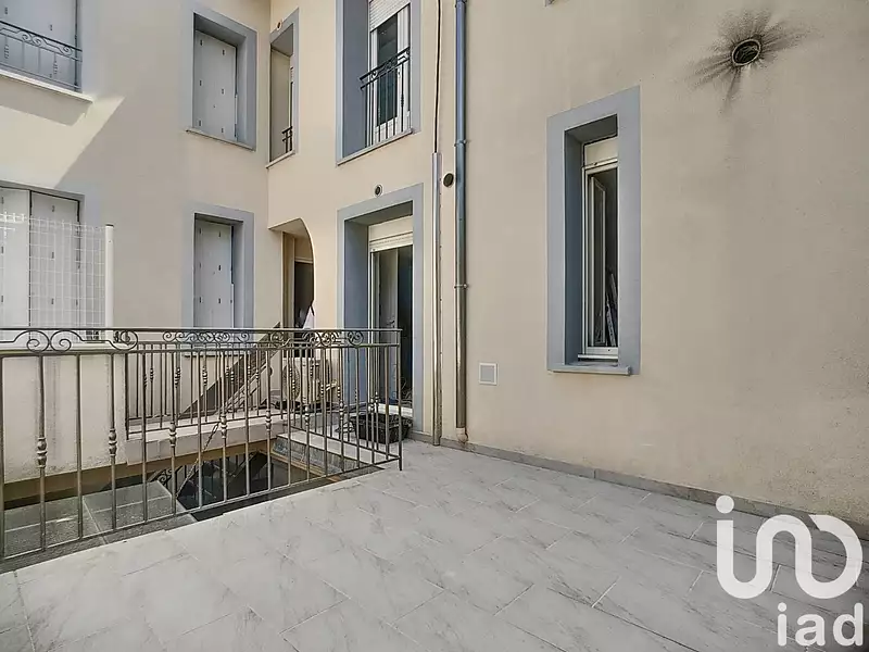 Immeuble, 374 m²
